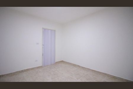 Quarto de casa para alugar com 1 quarto, 40m² em Jardim Três Marias, São Paulo