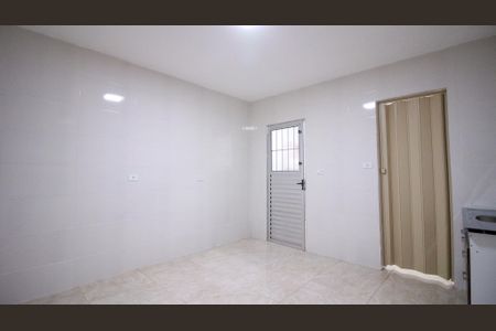 Sala/Cozinha de casa para alugar com 1 quarto, 40m² em Jardim Três Marias, São Paulo
