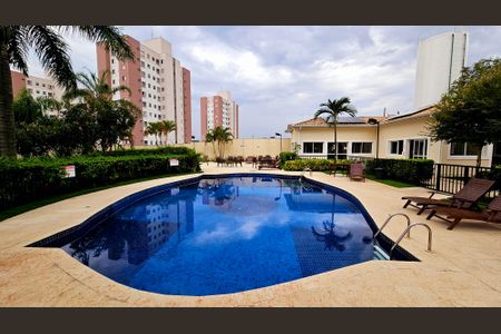 Casa de condomínio para alugar com 120m², 3 quartos e 2 vagasÁrea comum - Piscina