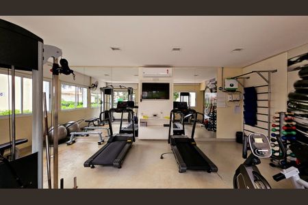 Casa de condomínio para alugar com 120m², 3 quartos e 2 vagasÁrea comum - Academia