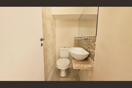 Casa de condomínio para alugar com 120m², 3 quartos e 2 vagasLavabo