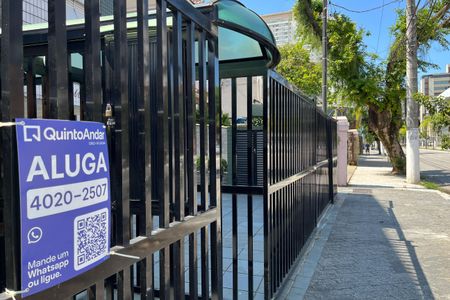 Apartamento para alugar com 70m², 2 quartos e 1 vagaPlaca instalada