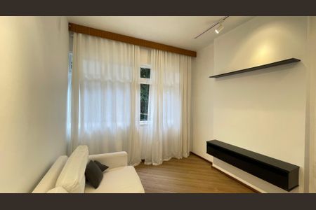Sala de apartamento para alugar com 2 quartos, 88m² em Tijuca, Rio de Janeiro