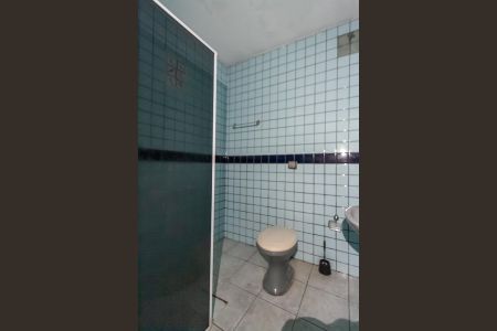 Casa à venda com 145m², 2 quartos e 1 vagaBanheiro Casa 3