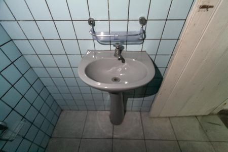 Casa à venda com 145m², 2 quartos e 1 vagaBanheiro Casa 3