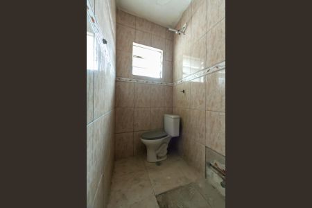 Casa à venda com 145m², 2 quartos e 1 vagaBanheiro Casa 2