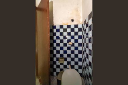 Casa à venda com 145m², 2 quartos e 1 vagaBanheiro Casa 4