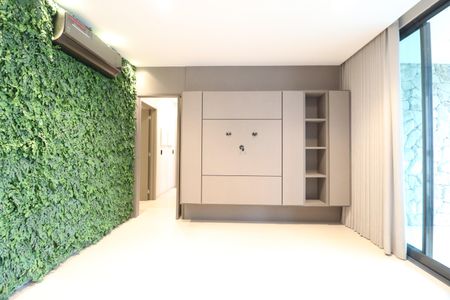 Sala de apartamento para alugar com 3 quartos, 151m² em Jardim Karaíba, Uberlândia