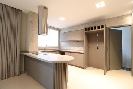 Apartamento para alugar com 151m², 3 quartos e 3 vagasCozinha