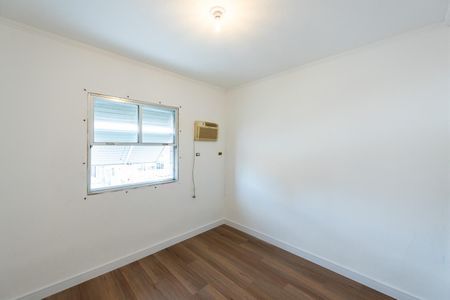 Quarto 1 de apartamento para alugar com 2 quartos, 76m² em Embaré, Santos