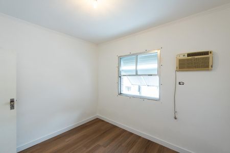 Quarto 1 de apartamento para alugar com 2 quartos, 76m² em Embaré, Santos