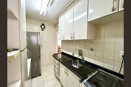 Apartamento à venda com 50m², 2 quartos e 1 vaga Apartamento à venda com 50m², 2 quartos e 1 vagaCozinha