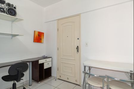 Sala de kitnet/studio para alugar com 1 quarto, 34m² em Tatuapé, São Paulo