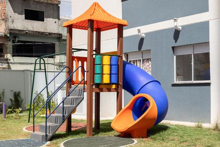 Apartamento para alugar com 36m², 2 quartos e sem vagaÁrea comum - Playground