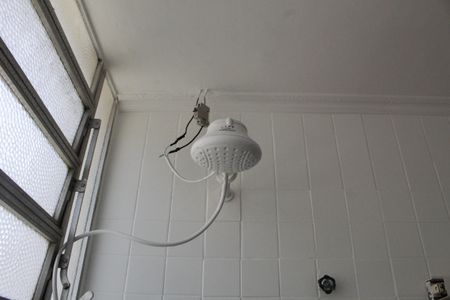 Apartamento à venda com 70m², 2 quartos e 1 vagaBanheiro Social