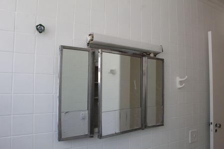 Apartamento à venda com 70m², 2 quartos e 1 vagaBanheiro Social