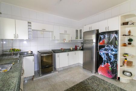 Casa à venda com 507m², 4 quartos e 10 vagasCozinha