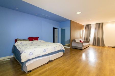 Casa à venda com 507m², 4 quartos e 10 vagasSuite 2