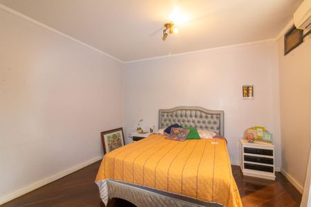 Casa à venda com 507m², 4 quartos e 10 vagasSuite 1