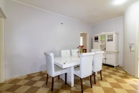 Casa à venda com 507m², 4 quartos e 10 vagasSala