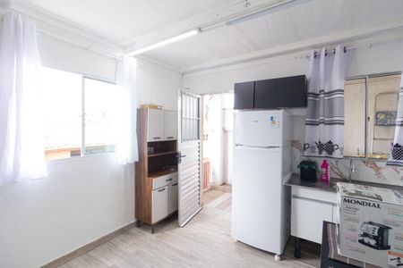 Cozinha de casa para alugar com 1 quarto, 32m² em Bela Vista, Osasco