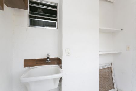 Apartamento à venda com 60m², 2 quartos e sem vagaÁrea de Serviço