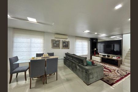 Casa à venda com 3 quartos, 212m² em Ideal, Novo Hamburgo