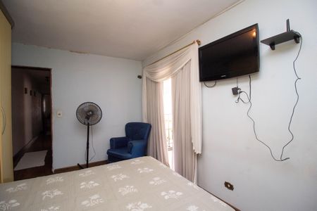 Casa à venda com 150m², 4 quartos e 2 vagasQuarto 2 - Suíte 2