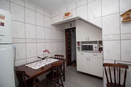 Casa à venda com 150m², 4 quartos e 2 vagasCozinha