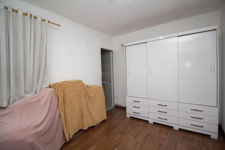 Casa à venda com 150m², 4 quartos e 2 vagasQuarto 1 - Suíte 1