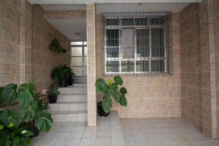 Casa à venda com 150m², 4 quartos e 2 vagasGaragem
