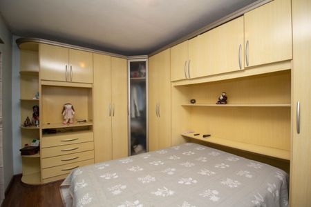 Casa à venda com 150m², 4 quartos e 2 vagasQuarto 2 - Suíte 2