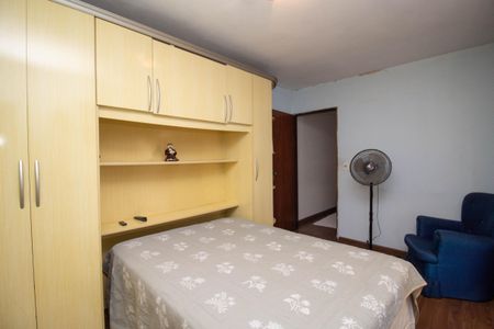 Casa à venda com 150m², 4 quartos e 2 vagasQuarto 2 - Suíte 2