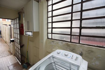 Casa à venda com 125m², 3 quartos e 1 vagaÁrea de Serviço