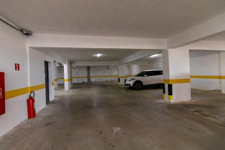 Studio para alugar com 28m², 1 quarto e 1 vaga Studio para alugar com 28m², 1 quarto e 1 vagaGaragem