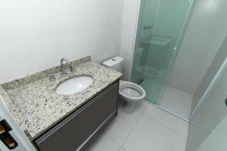 Studio para alugar com 28m², 1 quarto e 1 vaga Studio para alugar com 28m², 1 quarto e 1 vagaBanheiro
