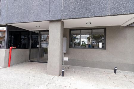 Studio para alugar com 28m², 1 quarto e 1 vaga Studio para alugar com 28m², 1 quarto e 1 vagaPortaria