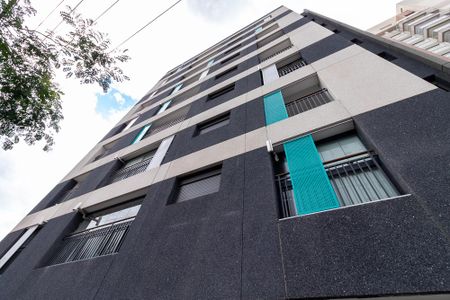 Studio para alugar com 28m², 1 quarto e 1 vaga Studio para alugar com 28m², 1 quarto e 1 vagaFachada