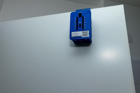 Studio para alugar com 28m², 1 quarto e 1 vaga Studio para alugar com 28m², 1 quarto e 1 vagaLockbox