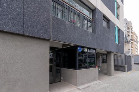 Studio para alugar com 28m², 1 quarto e 1 vaga Studio para alugar com 28m², 1 quarto e 1 vagaFachada e portaria