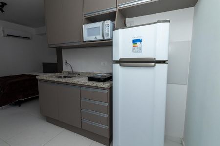 Studio para alugar com 28m², 1 quarto e 1 vaga Studio para alugar com 28m², 1 quarto e 1 vagaStúdio - Cozinha