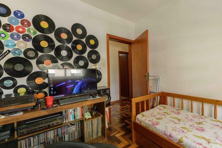 Quarto 1  de apartamento à venda com 3 quartos, 67m² em Petrópolis, Porto Alegre