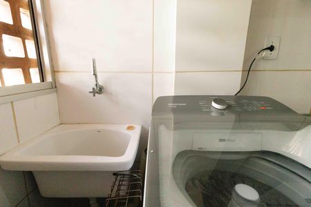 Apartamento à venda com 67m², 3 quartos e 1 vagaÁrea de Serviço