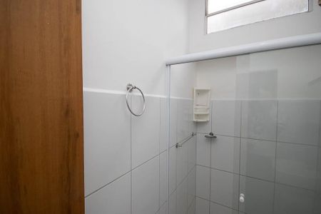 Casa para alugar com 45m², 2 quartos e sem vagaBanheiro 