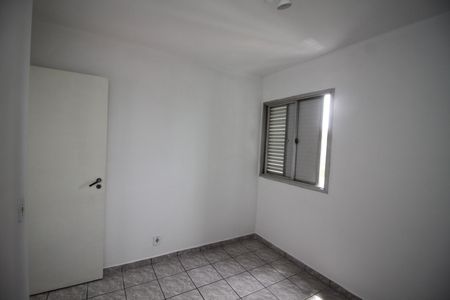 Quarto 2 de apartamento para alugar com 2 quartos, 54m² em Vila Formosa, São Paulo