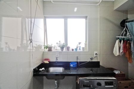 Apartamento à venda com 58m², 2 quartos e 1 vagaÁrea de Serviço