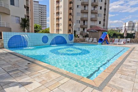 Apartamento à venda com 58m², 2 quartos e 1 vagaÁrea comum - Piscina