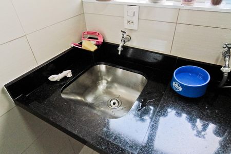 Apartamento à venda com 58m², 2 quartos e 1 vagaÁrea de Serviço