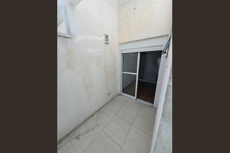 Casa à venda com 114m², 3 quartos e 2 vagasFoto 03