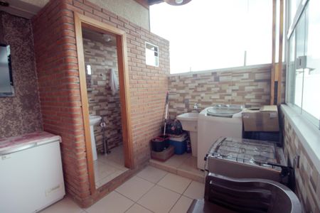 Apartamento à venda com 100m², 2 quartos e 2 vagasÁrea de Serviço